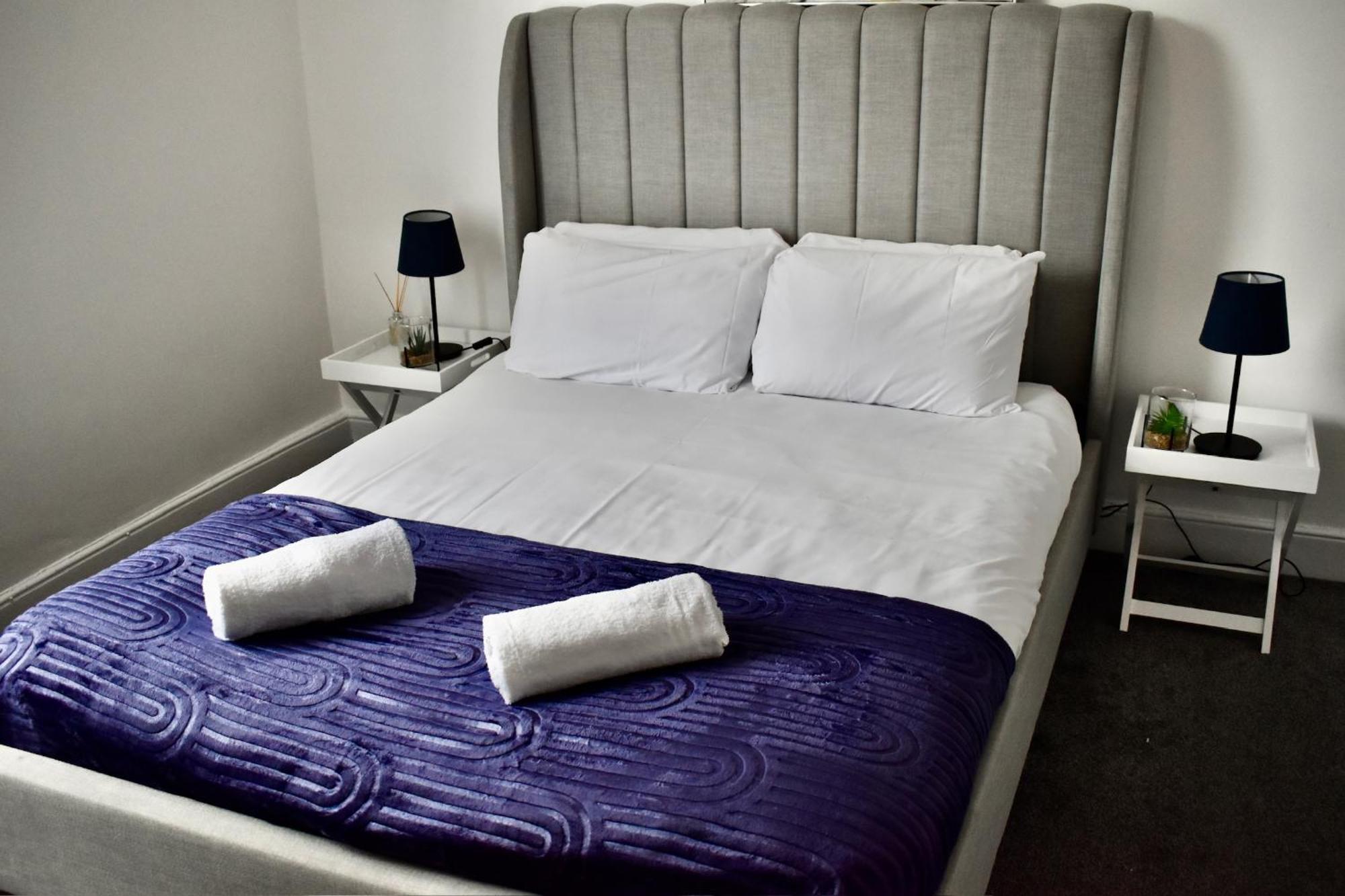 Apartment 4bedroom House With Free Wi-fi Near The Centre
